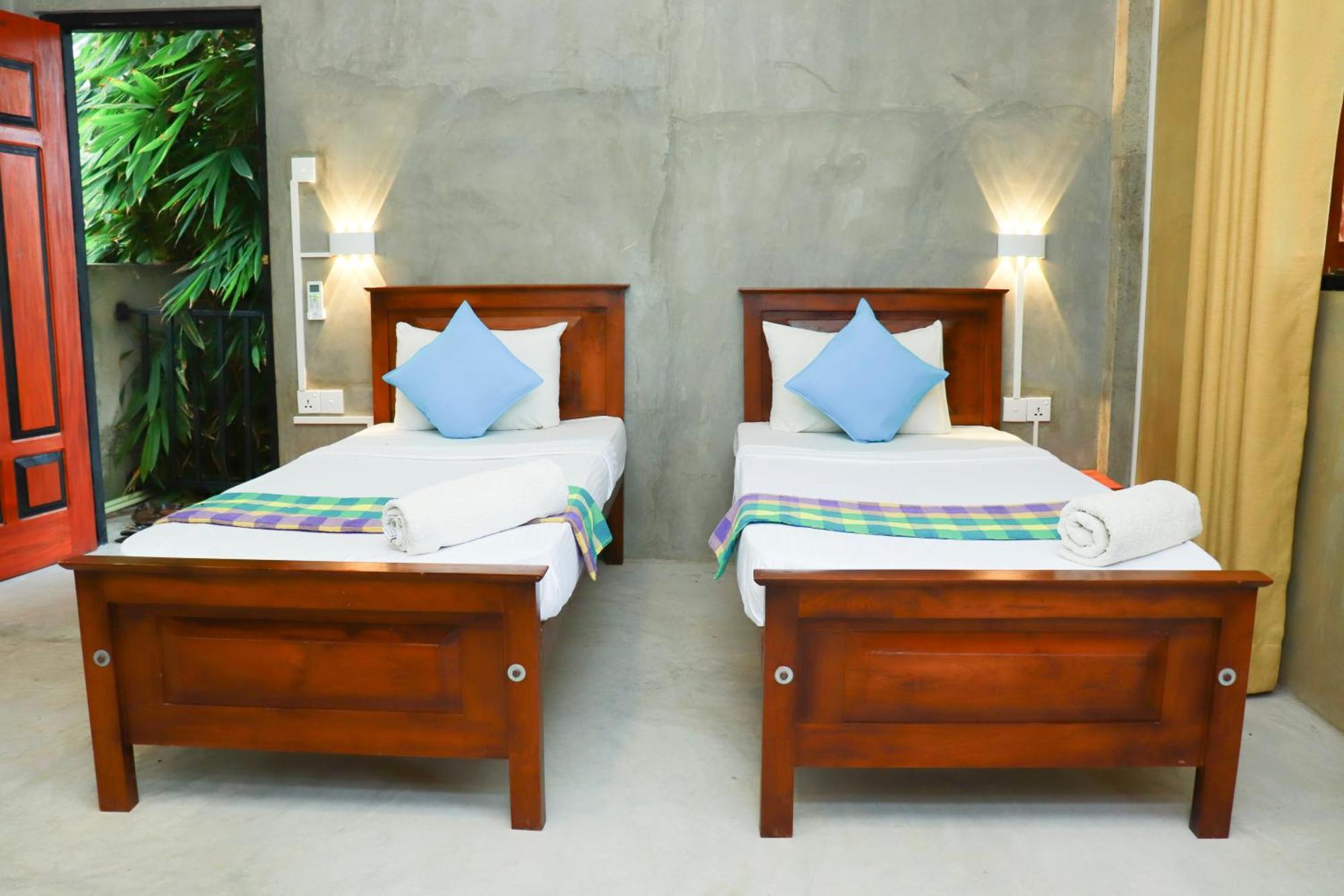 Negombo The Nature Villa And Cabanas Екстериор снимка