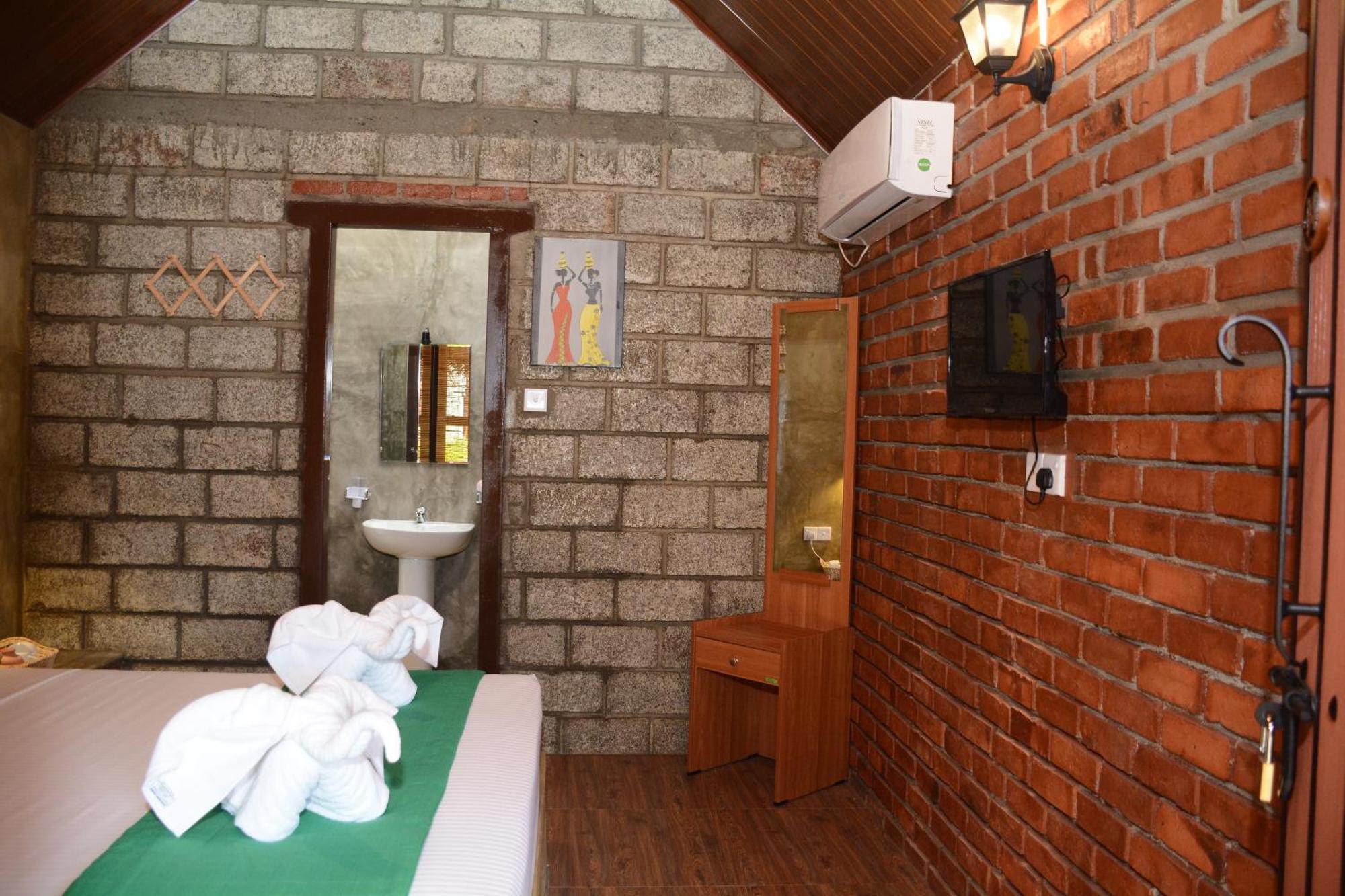 Negombo The Nature Villa And Cabanas Екстериор снимка